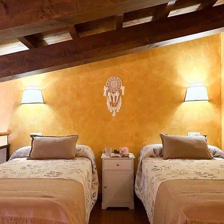 At Casa El * Guijo De Coria