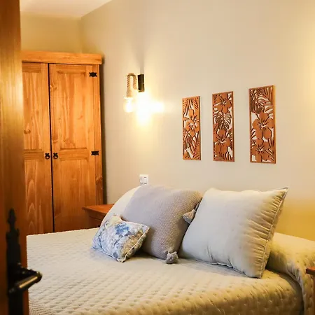 At Casa El Guijo De Coria